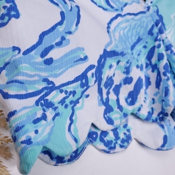 Lilly Pulitzer The Buttercup Blue White Scallop Floral Cotton Shorts Siz… - Picture 12 of 16
